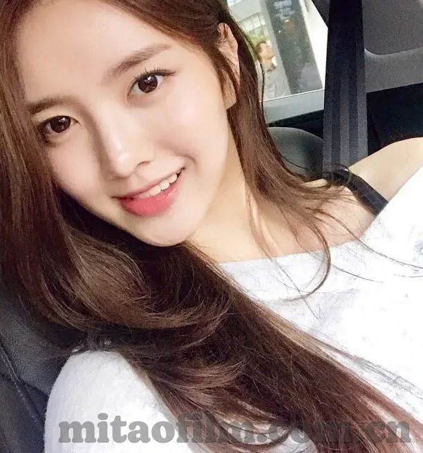 久久精品熟女亚洲av麻豆女痛-唯有情深，方显真我——久久精品熟女，寻找内心的那份纯粹